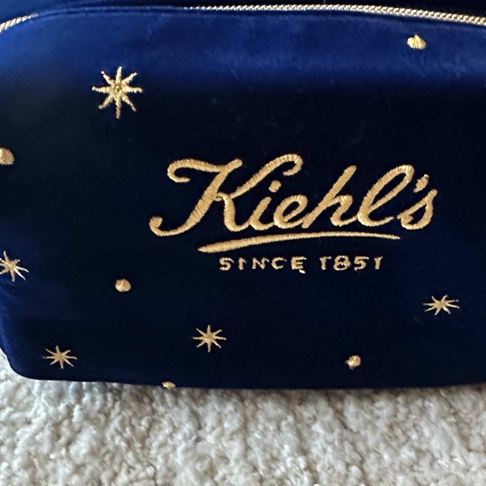 New Kiehl's Blue and Teal Cosmetic Bags with Gold Accents - Picture 2 of 8